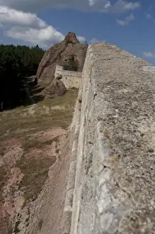 Images Dated 9th September 2009: Bulgaria, Belogradshick. The Rocks of Belogradshick & Belogradshick Fortress walls