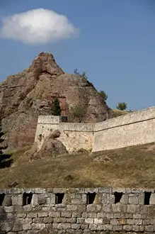 Images Dated 9th September 2009: Bulgaria, Belogradshick. The Rocks of Belogradshick & Belogradshick Fortress walls