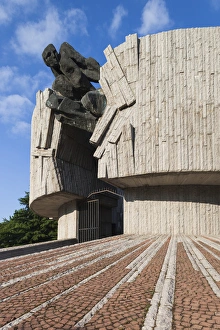 Images Dated 3rd June 2014: Bulgaria, Black Sea Coast, Burgas, Soviet-era Monument to the Resistance