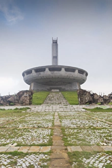 Images Dated 9th June 2014: Bulgaria, Central Mountains, Shipka