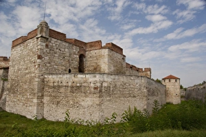 Images Dated 9th September 2009: Bulgaria, Port city of Vidin along the Danube River. Baba Vida fort built between the 10th