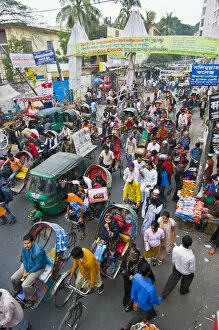 Images Dated 26th December 2007: Very busy Rickshaw traffic on a street crossing in Dhaka, Bangladesh, Asia