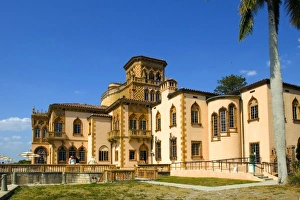 Images Dated 26th March 2007: Ca d Zan Terrace and Mansion from the South