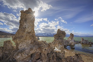 Images Dated 17th April 2011: CA, Mono Lake Tufa State Reserve, South Tufa Area