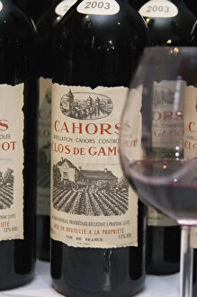 Images Dated 21st February 2006: Cahors Clos de Gamot, France Cahors Lot Valley France