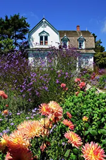 Yard Prints: California. Historic Mendocino Village Inn California