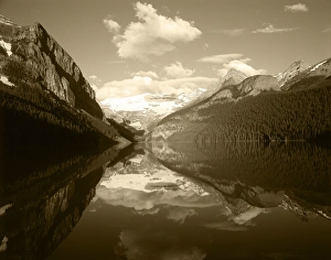 Canada, Alberta, Banff National Park, View of Lake Louise and Mt