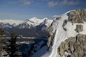 Images Dated 11th December 2008: Canada, Alberta, Banff. Views from the summit of Sulphur Mountain