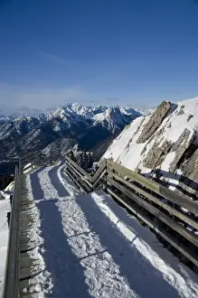 Images Dated 11th December 2008: Canada, Alberta, Banff. Views from the summit of Sulphur Mountain, public path to