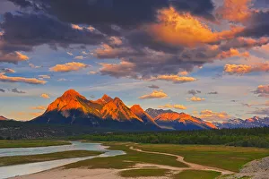 Canada, Alberta. Canadian Rocky Mountains and Abraham Lake at sunrise