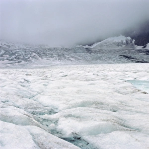 Images Dated 21st January 2014: Canada, Alberta, Columbia Icefields. Melting ice on the Columbia Icefields in Jasper NP