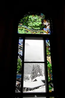 Images Dated 9th December 2008: Canada, Alberta, Lake Louise. Farimont Chateau Lake Louise. Historic stained glass
