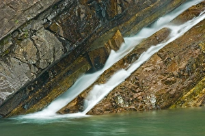 Images Dated 30th August 2007: Canada, Alberta, Waterton Lakes National Park. Scenic of Cameron Falls. Credit as