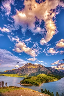 Images Dated 20th June 2024: Canada, Alberta, Waterton Lakes National Park