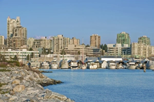 Images Dated 23rd March 2012: Canada, BC, Vancouver, North Vancouver Waterfront