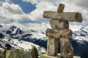 Images Dated 7th April 2020: Canada, British Columbia Garibaldi Provincial Park. Stone figure close-up and mountains