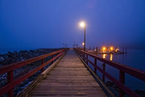 Images Dated 15th January 2009: Canada, British Columbia, Hornby Island, Small boat harbor and dock at dusk in winter fog
