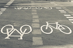 Images Dated 31st December 2011: Canada, British Columbia, Vancouver, bicycle path road markings