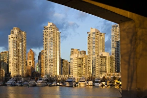 Images Dated 30th December 2011: Canada, British Columbia, Vancouver, buildings along False Creek, dawn