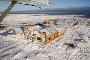 Images Dated 5th November 2008: Canada, Manitoba, Hudson Bay, Churchill. An aerial view of Seal River Heritage Lodge