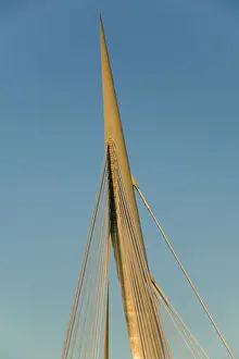Canada, Manitoba, Winnipeg: Esplanade Riel Pedestrian Bridge