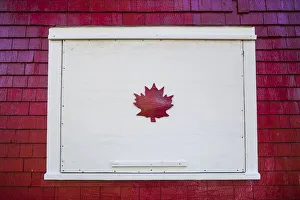 Images Dated 9th April 2019: Canada, New Brunswick, Campobello Island, Welshpool, house with Canadian Maple Leaf