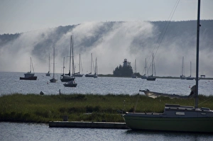 Images Dated 11th July 2008: Canada, Nova Scotia, Cape Breton Island, Baddeck. Early morning fog