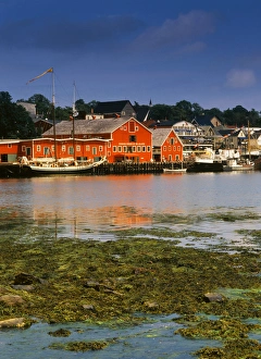 Images Dated 20th February 2013: Canada, Nova Scotia, Lunenburg, Atlantic fisheries museum and Lunenburg harbour
