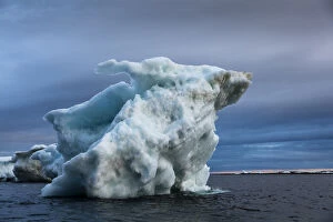 Nunavut Gallery: Canada, Nunavut Territory, Repulse Bay, Melting iceberg grounded in Harbour Islands