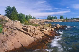 Images Dated 13th March 2020: Canada, Ontario, Killarney Provincial Park. Shoreline along Georgian Bay on Lake Huron