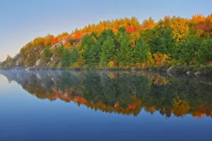 Images Dated 25th May 2021: Canada, Ontario, Sudbury. Lake Laurentian Conservation Area in autumn