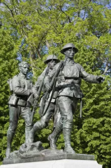 Images Dated 16th June 2007: Canada, Prince Edward Island, Charlottetown. War Memorial