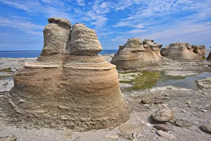 Images Dated 30th March 2018: Canada, Quebec, Mingan Archipelago National Park Reserve. Eroded rock formations