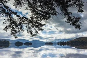 Canada, Quebec. Mont-Tremblant Village, Lac Ouimet