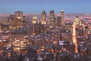 Canada-Quebec-Montreal: City Skyline-View From Mount Royal Evening / Winter