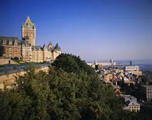 Images Dated 20th February 2013: Canada, Quebec, Quebec City, Chateau Frontenac Hotel with Quebec city