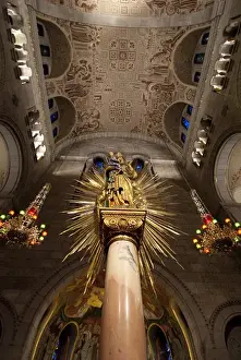 Images Dated 8th December 2009: Canada, Quebec, Saint-Anne-de-Beaupre (aka Saint Anne Basillica) famous pilgrimage site
