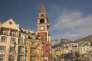 Images Dated 27th January 2005: Canada-Quebec-The Laurentians: Mont Tremblant Ski Village-Tremblant Sunstar Hotel Tower