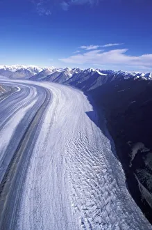 Canada, Yukon Territory, Kluane National Park. Kasakawulsh Glacier and Saint Elias