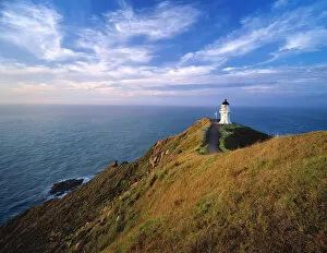 Images Dated 31st March 2005: The Cape Reinga lighthouse on the North Island of New Zealand