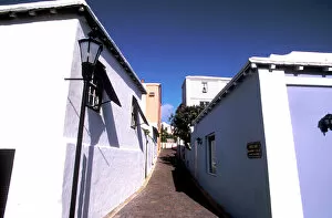 Images Dated 3rd June 2005: Caribbean, Bermuda, Town of St. George. Turn-of-the-century buildings in bright pastel