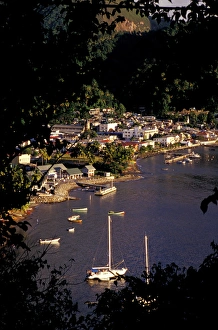 Images Dated 19th April 2005: Caribbean, BWI, St. Lucia, Town of Soufriere