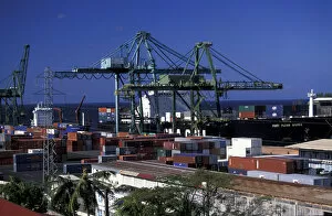 Images Dated 13th January 2004: Caribbean, French West Indies, Martinique, Fort-de-France. View of commercial port