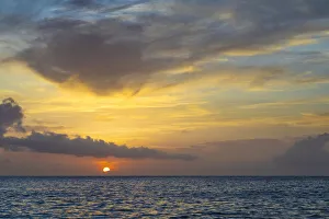 Images Dated 19th September 2019: Caribbean, Grenada, Mayreau Island. Caribbean sunset. Credit as