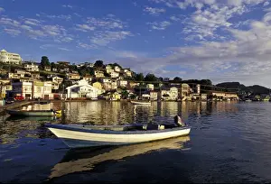 Images Dated 2003 November: CARIBBEAN, Grenada, St. Georges Boats anchored in harbor