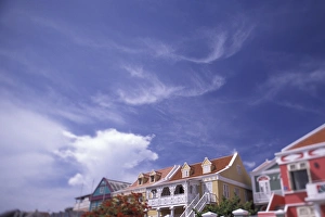 Images Dated 10th December 2003: Caribbean, Netherland Antilles, Curacao Colorful buildings and detail in Scharloo