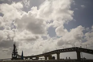 Images Dated 6th April 2008: Caribbean, Netherlands Antilles, Bonaire, Lacre Point. Silhouette of conveyor belt
