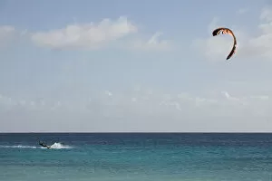 Images Dated 6th April 2008: Caribbean, Netherlands Antilles, Bonaire. Kite-surfer on the Caribbean Sea