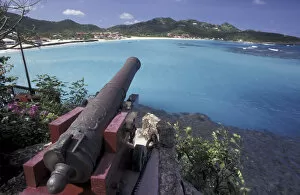 Images Dated 6th November 2003: CARIBBEAN, Saint Barts Cannon aiming into Bay of St. Jean