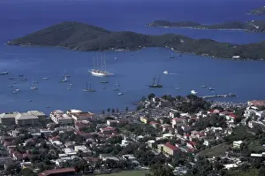 CARIBBEAN, St. Thomas, Charlotte Amalie View of town and harbor